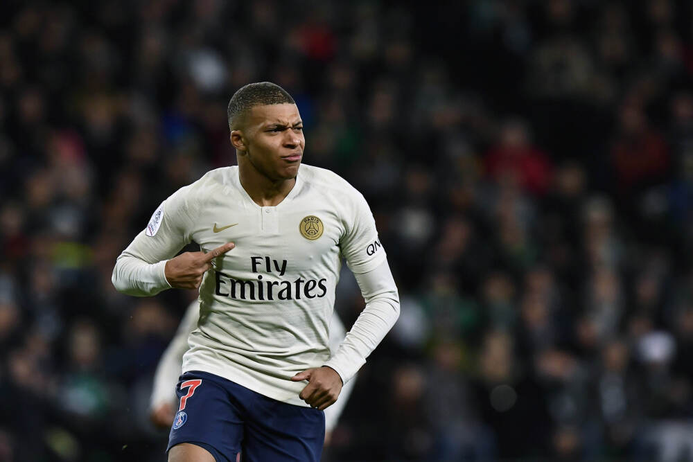 星巴克汉堡王，纷纷抱紧中国金主大腿